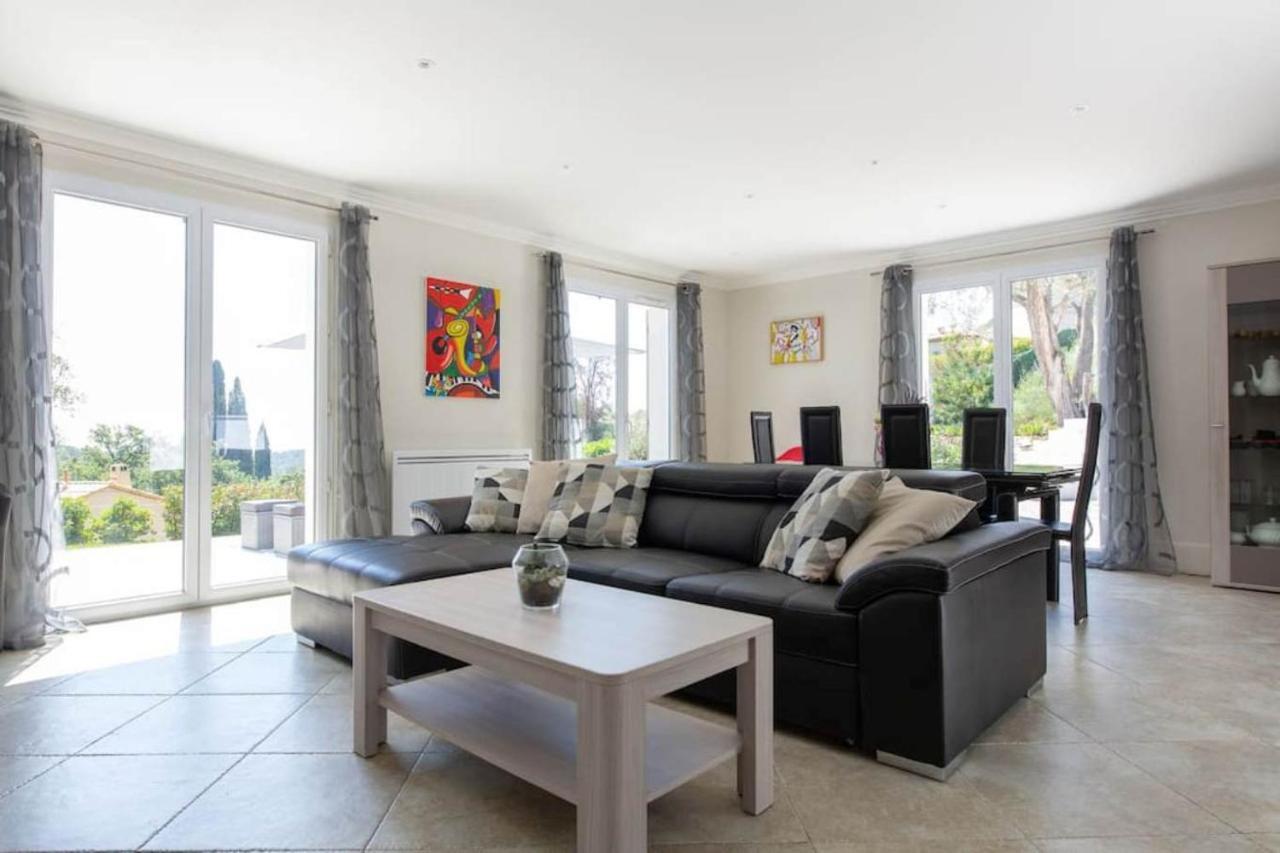 Cote D'Azur, Villa New Gold Dream With Heated And Privat Pool, Sea View Le Rouret Exterior foto